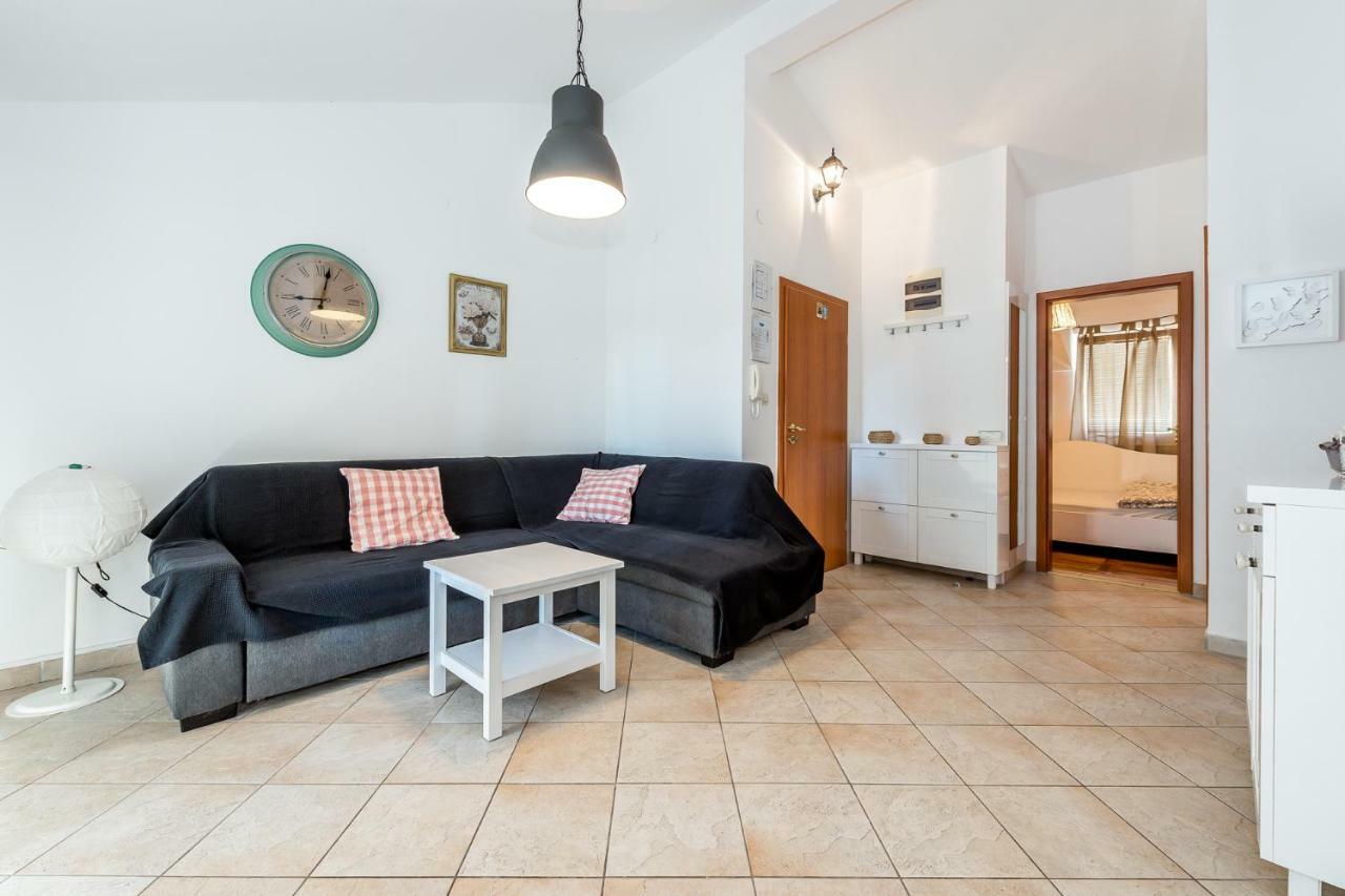 Apartman Karla Mara Ana Ivan & Jo Srima Extérieur photo
