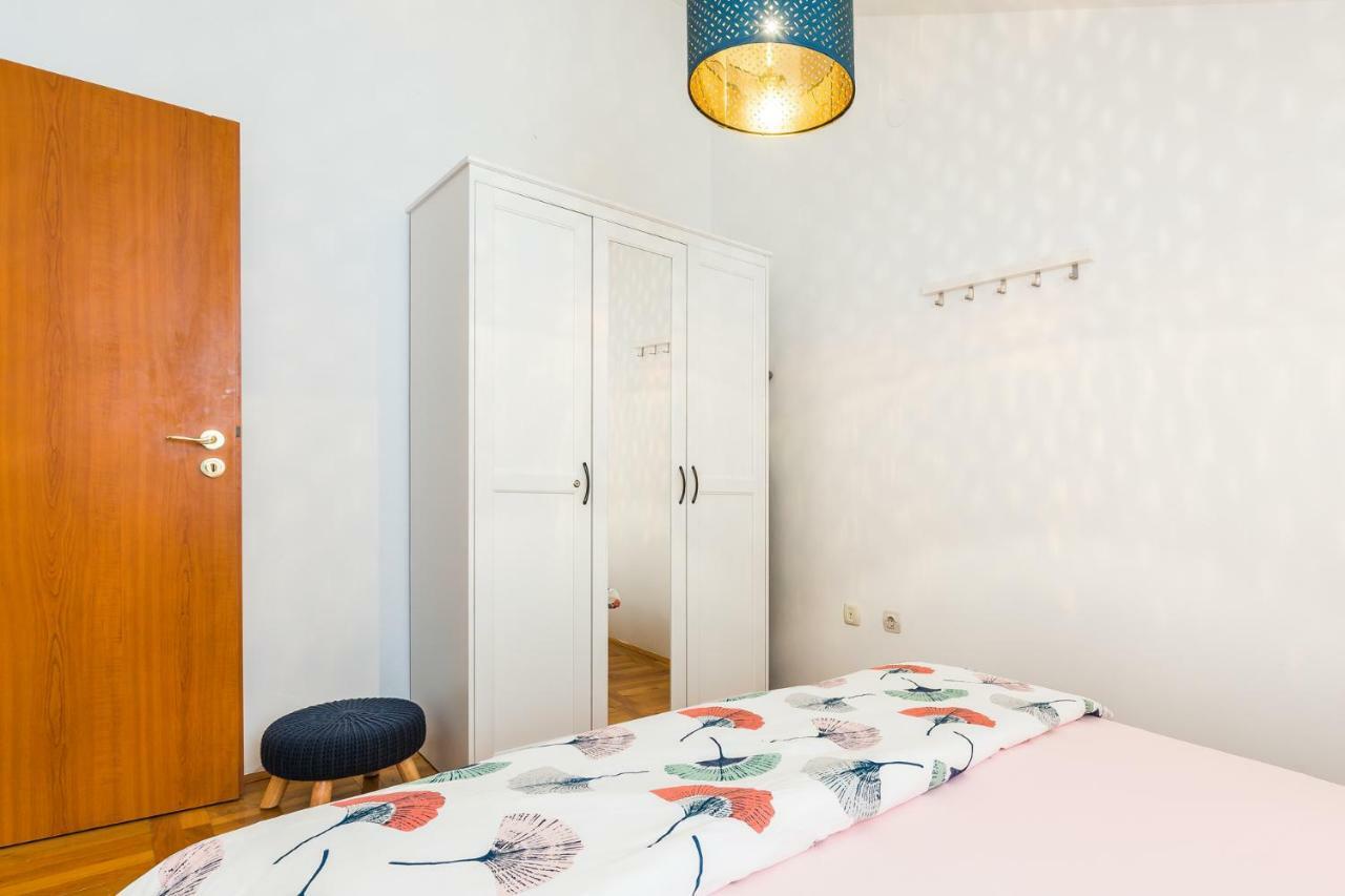 Apartman Karla Mara Ana Ivan & Jo Srima Extérieur photo