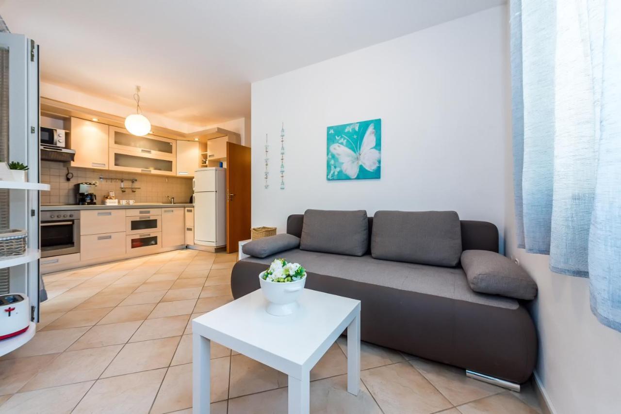 Apartman Karla Mara Ana Ivan & Jo Srima Extérieur photo